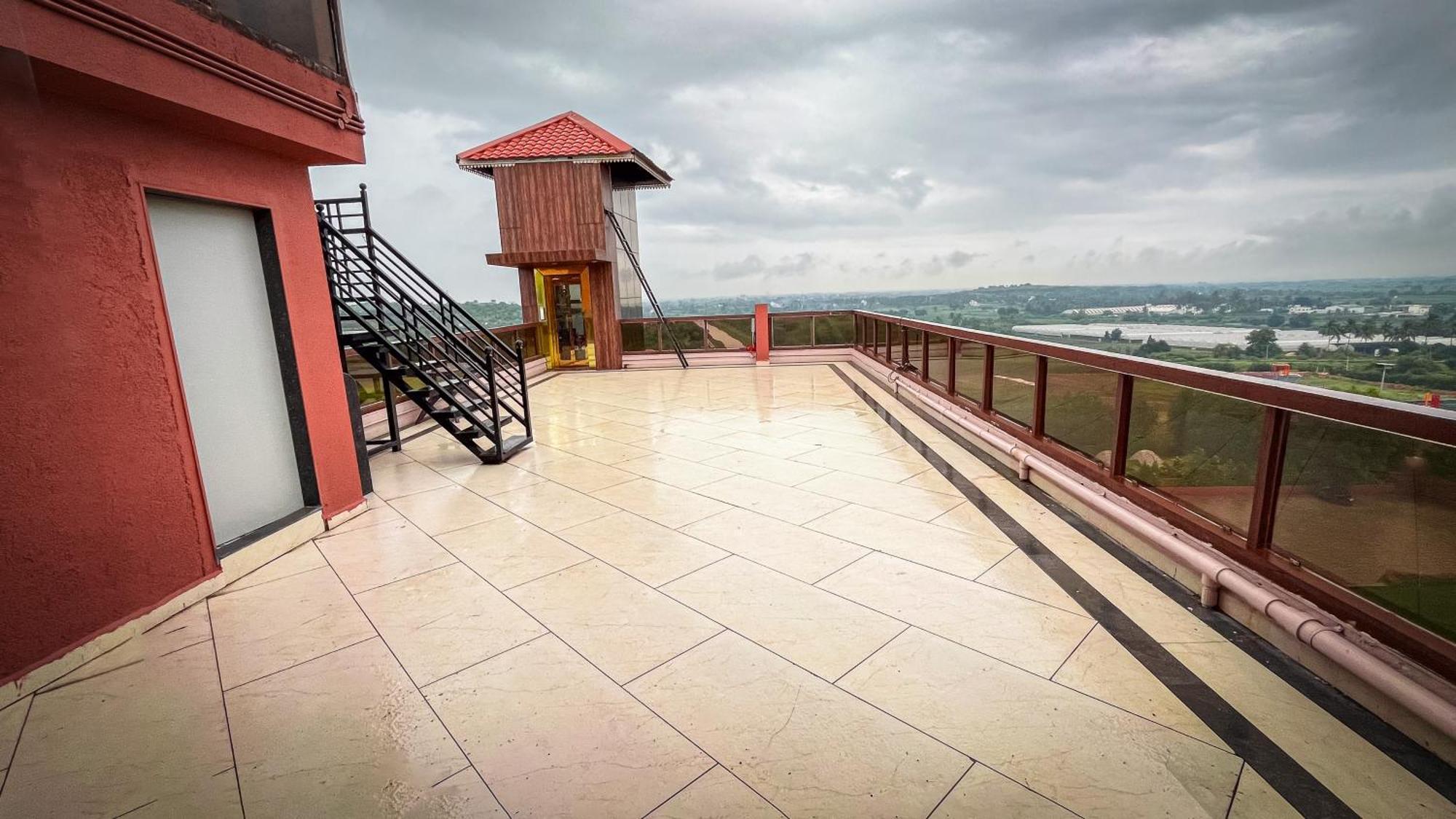 Regenta Bharti Amusement & Adventure Resort Pune, Urulikanchan Uruli Kanchan Ngoại thất bức ảnh