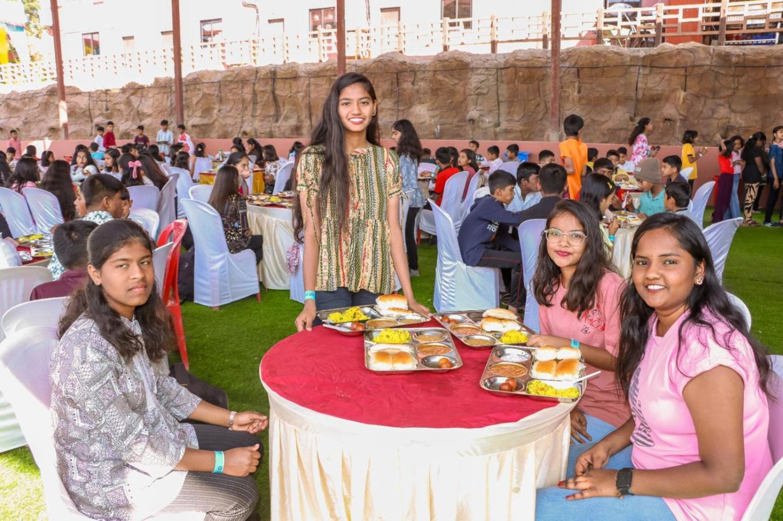 Regenta Bharti Amusement & Adventure Resort Pune, Urulikanchan Uruli Kanchan Ngoại thất bức ảnh